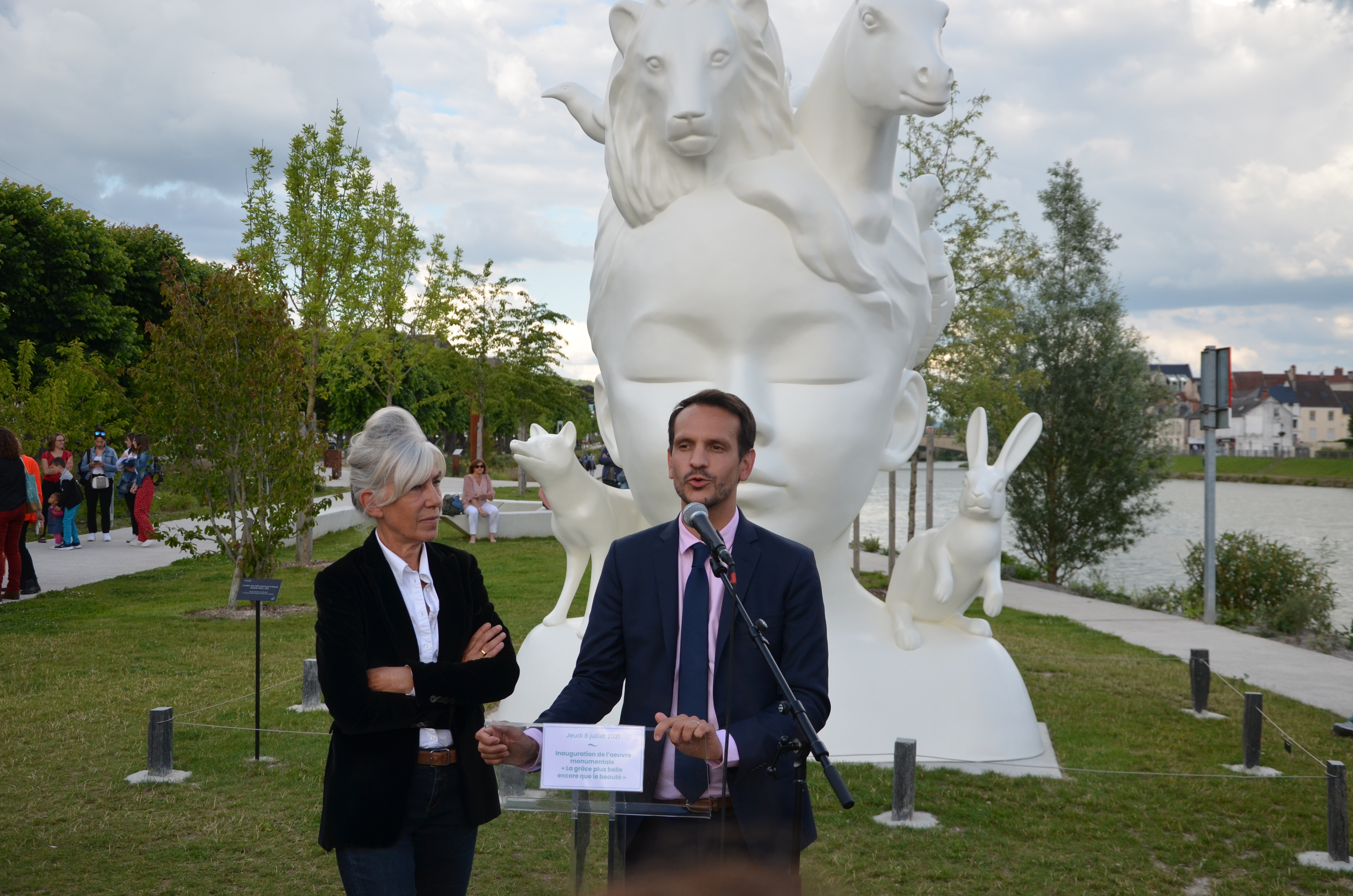 inauguration de l'Oeuvre monumentale de Nathalie Talec