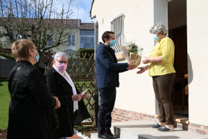 Remise des prix du concours de fleurissement